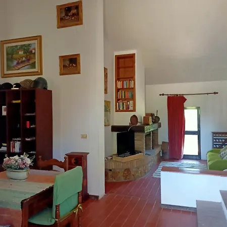 بيت للعطل Casale San Vito